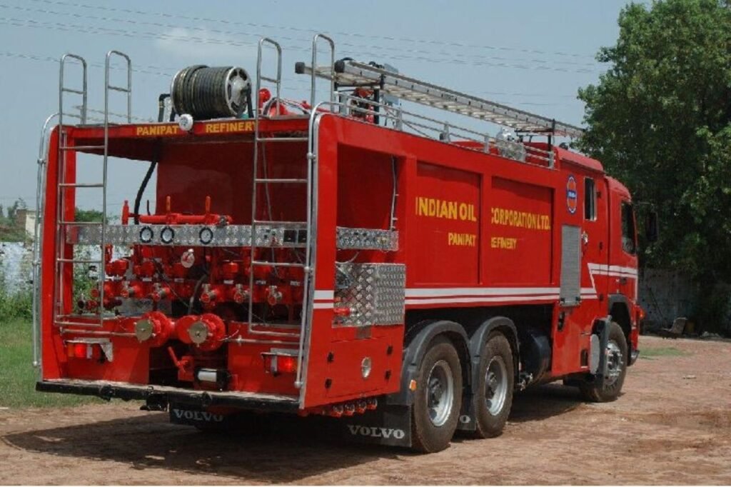 Red Foam Nurser Tender